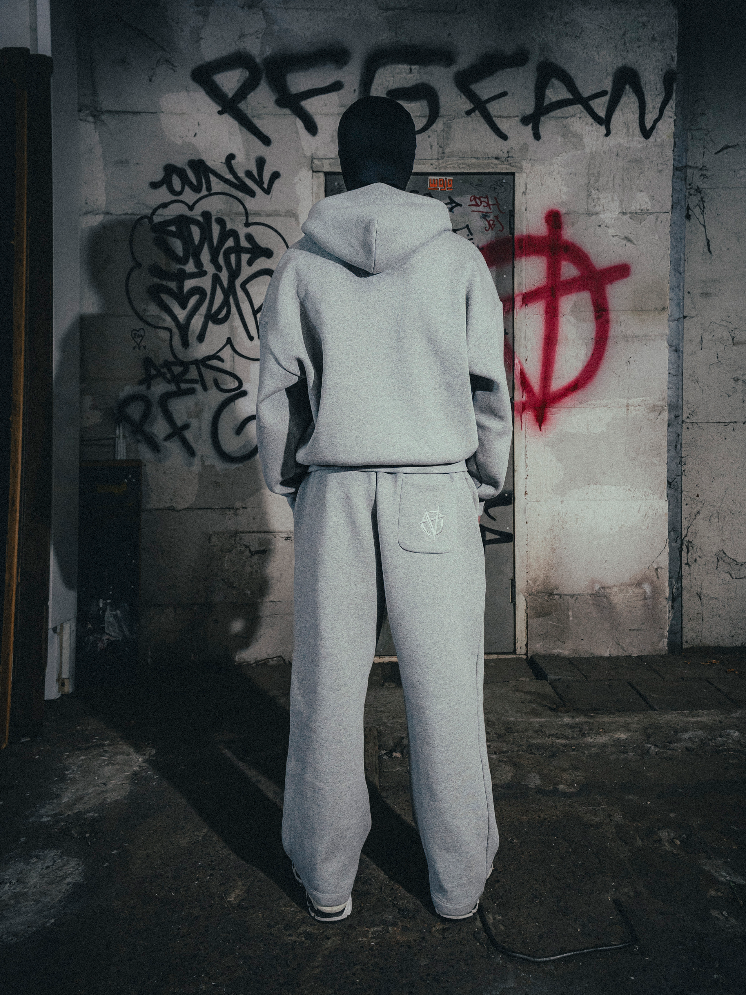 ANARCHY BASICS JOGGERS